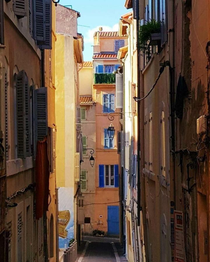 Au Coeur Du Panier - Vieux Port Apartment Marseille Bagian luar foto